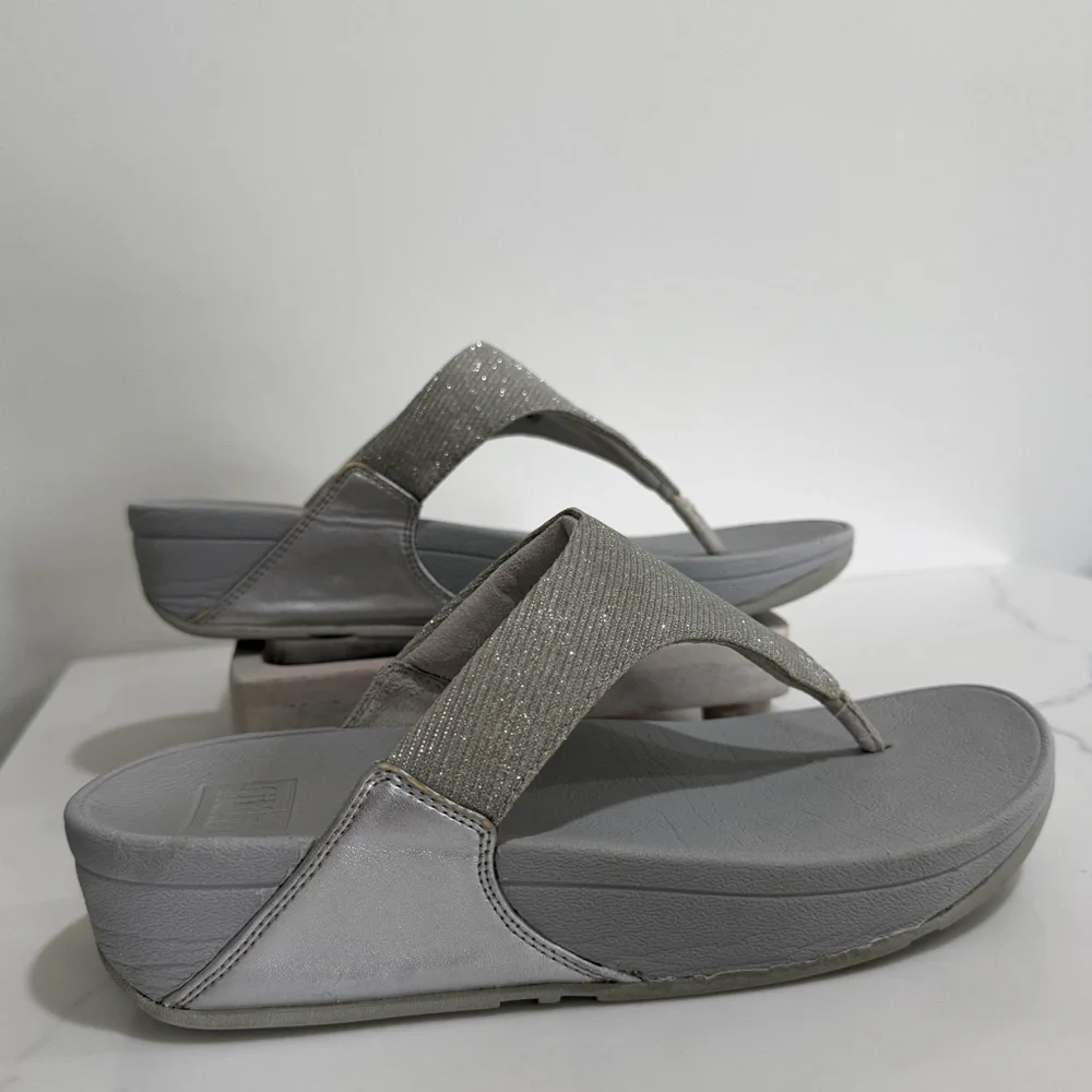 Fitflop  Size 7 Lulu Shimmerlux Womens Sandal Silver Toe Post Slip-On - Picture 8 of 10